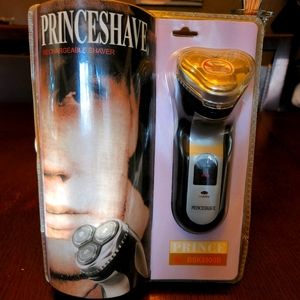 Men's rechargeable shaver